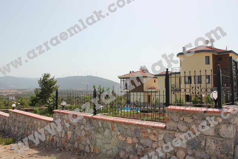 Didimde Lüks Tripleks Satılık Villa